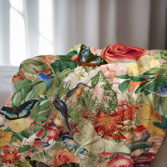 Velveteen Plush Blanket. - Tropical Garden